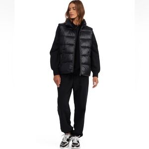 Pajar Felicity Black Quilted Zip Front Puffer Vest size XS NWT